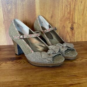 Mudd Open Toe Women’s Heels size 9, Adjustable strap, Mudd Shoes